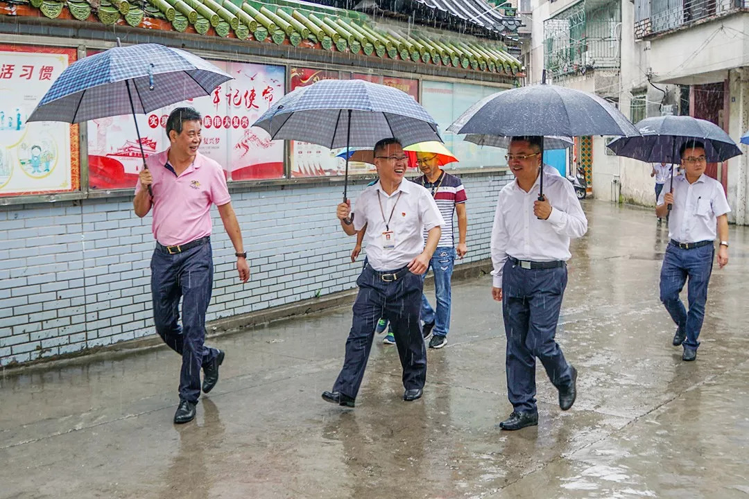 滘头街道最新领导团队介绍及其领导下的新动向，滘头街道新领导团队亮相，引领未来新动向